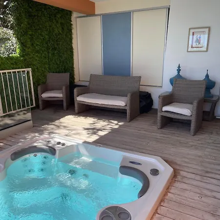 Vue Villa *